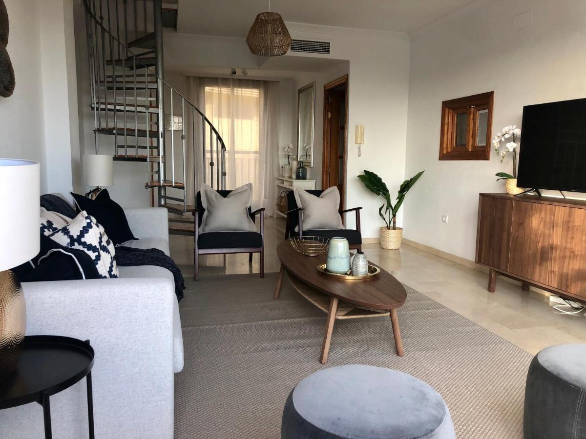 Luxurious Duplex Penthouse With Golf And Sea Views Appartement Benalmádena Buitenkant foto